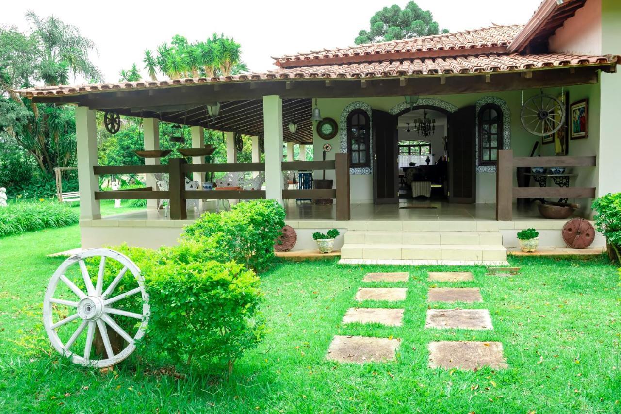Fazendinha Nossa Senhora da Medalha Milagrosa Ouro Fino (Pouso Alegre) Exterior foto