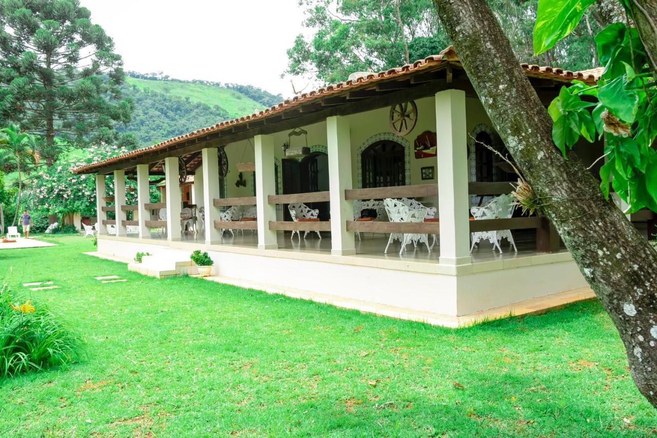 Fazendinha Nossa Senhora da Medalha Milagrosa Ouro Fino (Pouso Alegre) Exterior foto