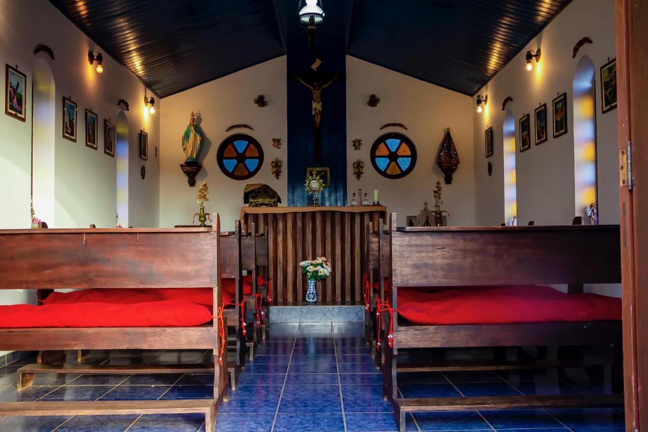 Fazendinha Nossa Senhora da Medalha Milagrosa Ouro Fino (Pouso Alegre) Exterior foto