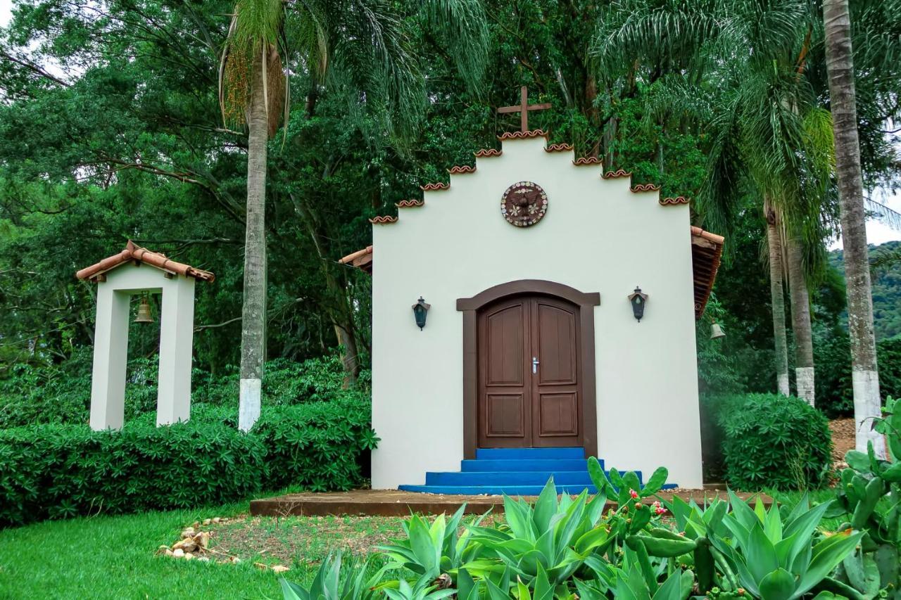 Fazendinha Nossa Senhora da Medalha Milagrosa Ouro Fino (Pouso Alegre) Exterior foto